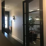 Pakhuis 5 *