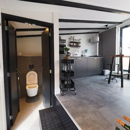 Pakhuis 5 Lägenhet *